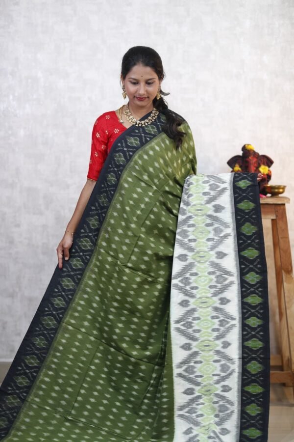 Green Ikkat Pochampally cotton saree