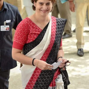 Handloom cotton saree gandhi family wearing