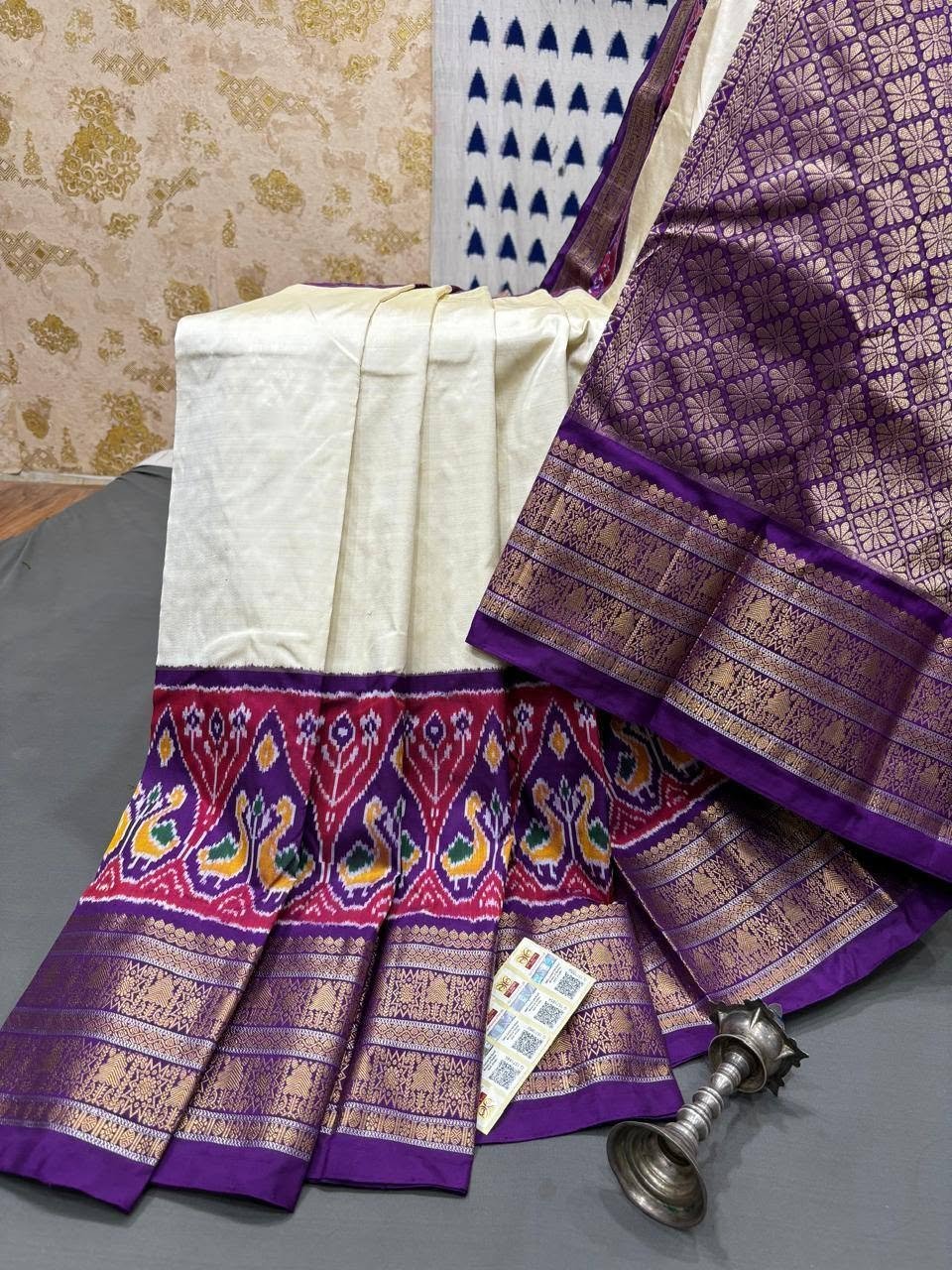 Traditional Pochampally Silk Saree With Kanchi Border