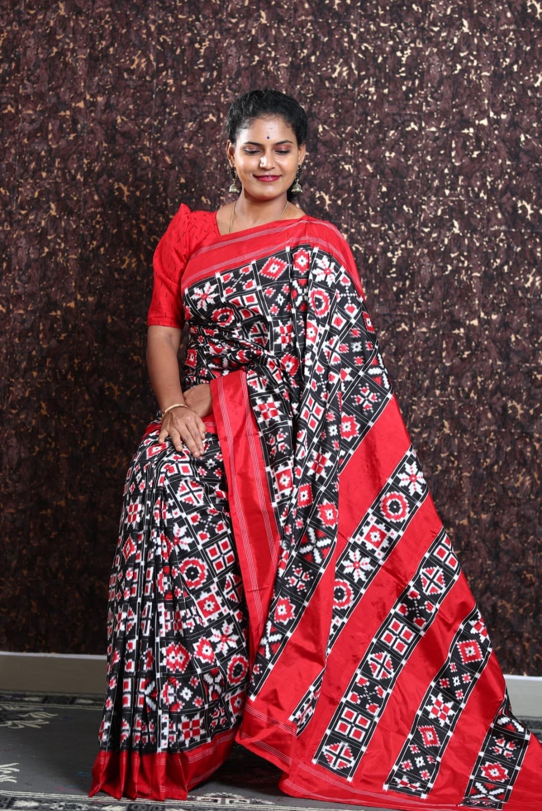 12 motifs telia rumal saree