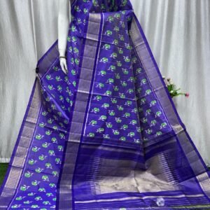 Blue Pochampalli Saree With Floral Pattern