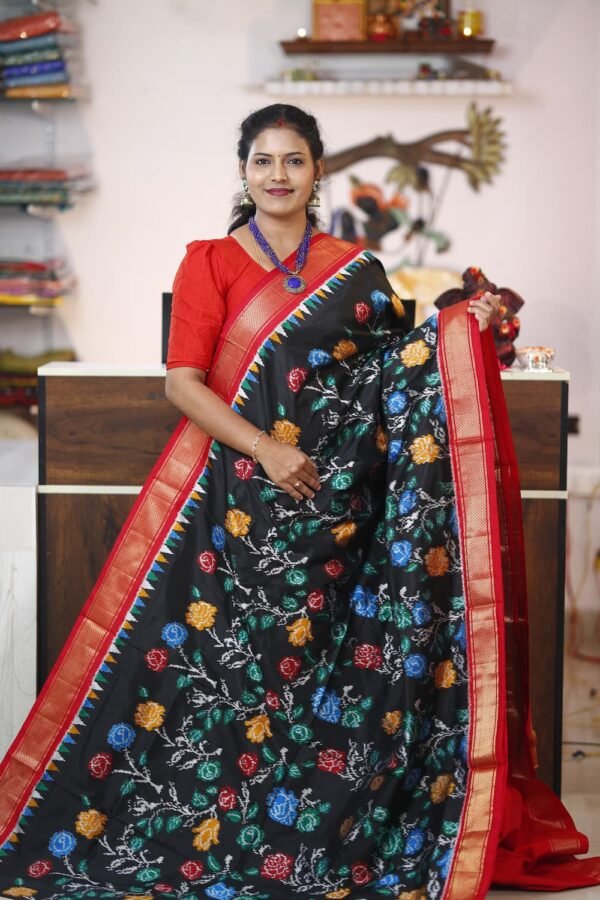 Pochampally Ikkat Saree with floral design