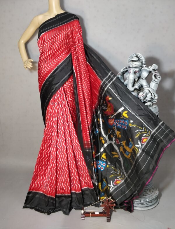 Pochampally Silk Saree with waves design