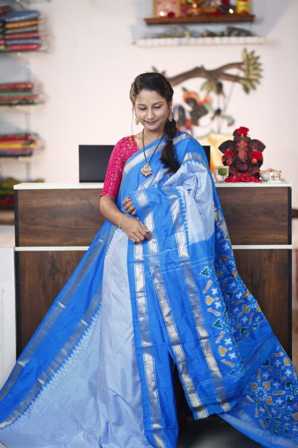 Pochampally Ikkat Silk Saree with cheques design