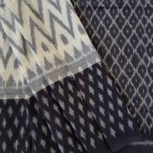 Pochampally Ikkat Cotton Saree - Black & White Color