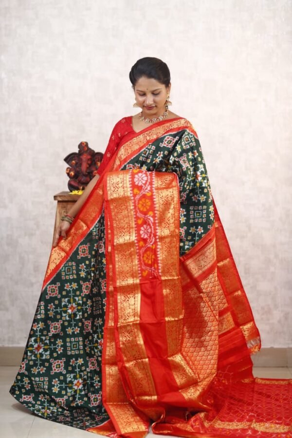 Pochampally Twill ikkat silk saree with black & red kanchi border, ikat Navratan Patola design