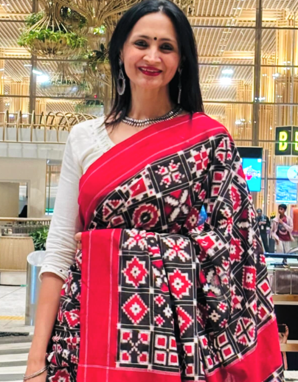 Telia Rumal Cotton Saree
