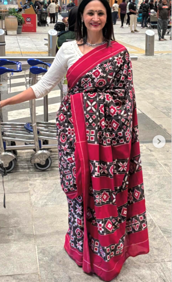 Telia Rumal Ikkat Cotton Saree