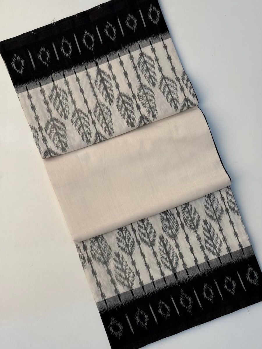 White Ikat Handloom Cotton Saree - Image 2