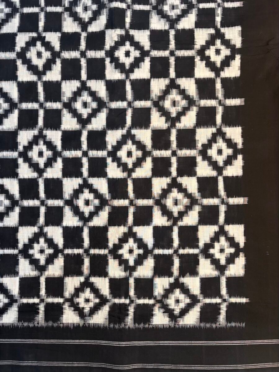 Black Teliya Rumal Saree - Image 2