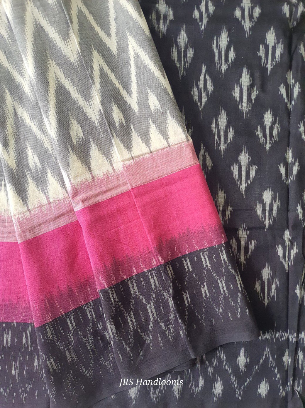 White, Grey pochampally cotton saree body, border and pallu