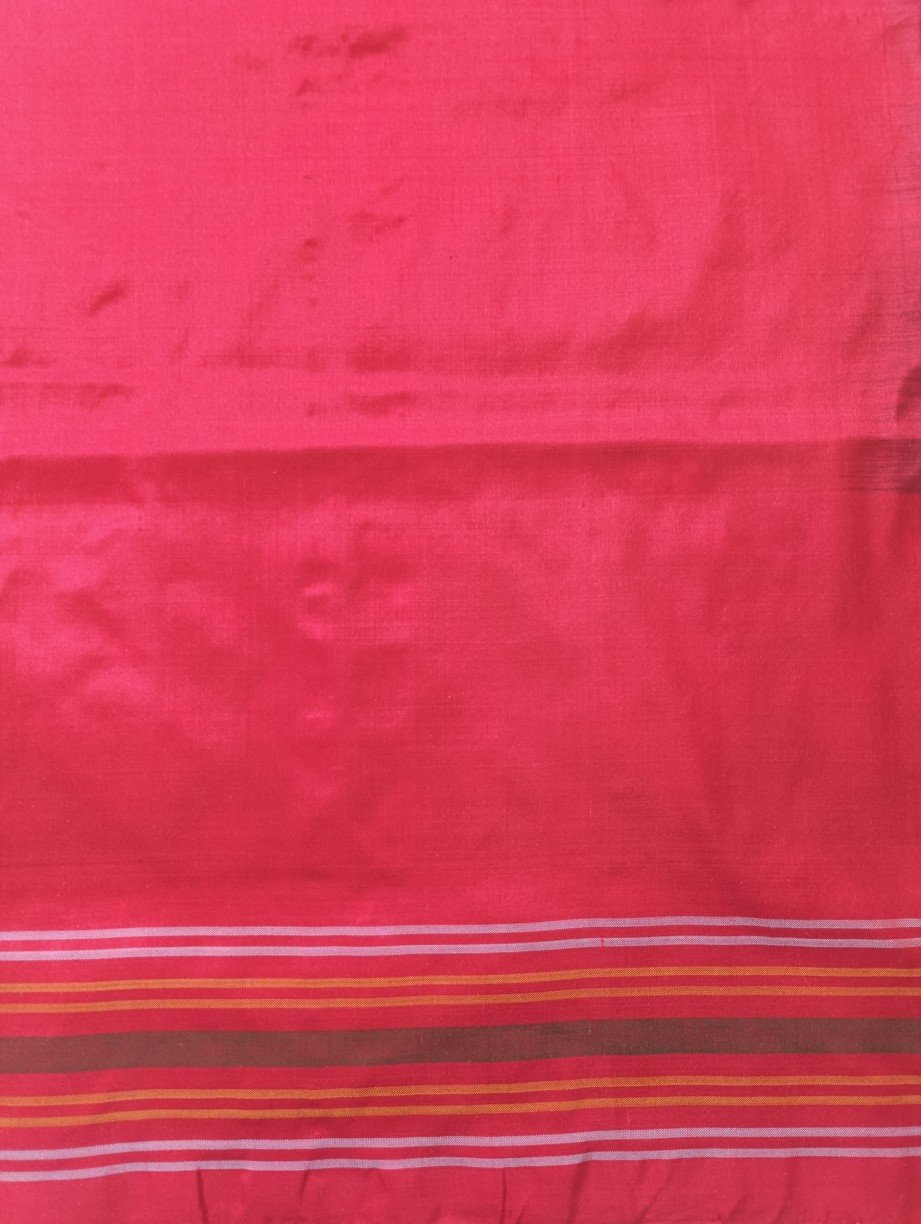 Ikkat Pochampally Silk Saree - Patola Design - Image 4
