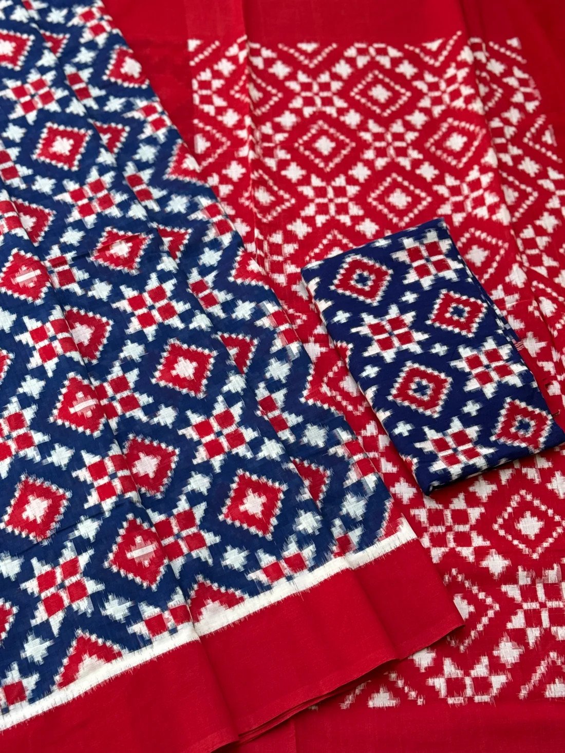 Handloom Blue Telia Rumal Cotton Saree - Image 2