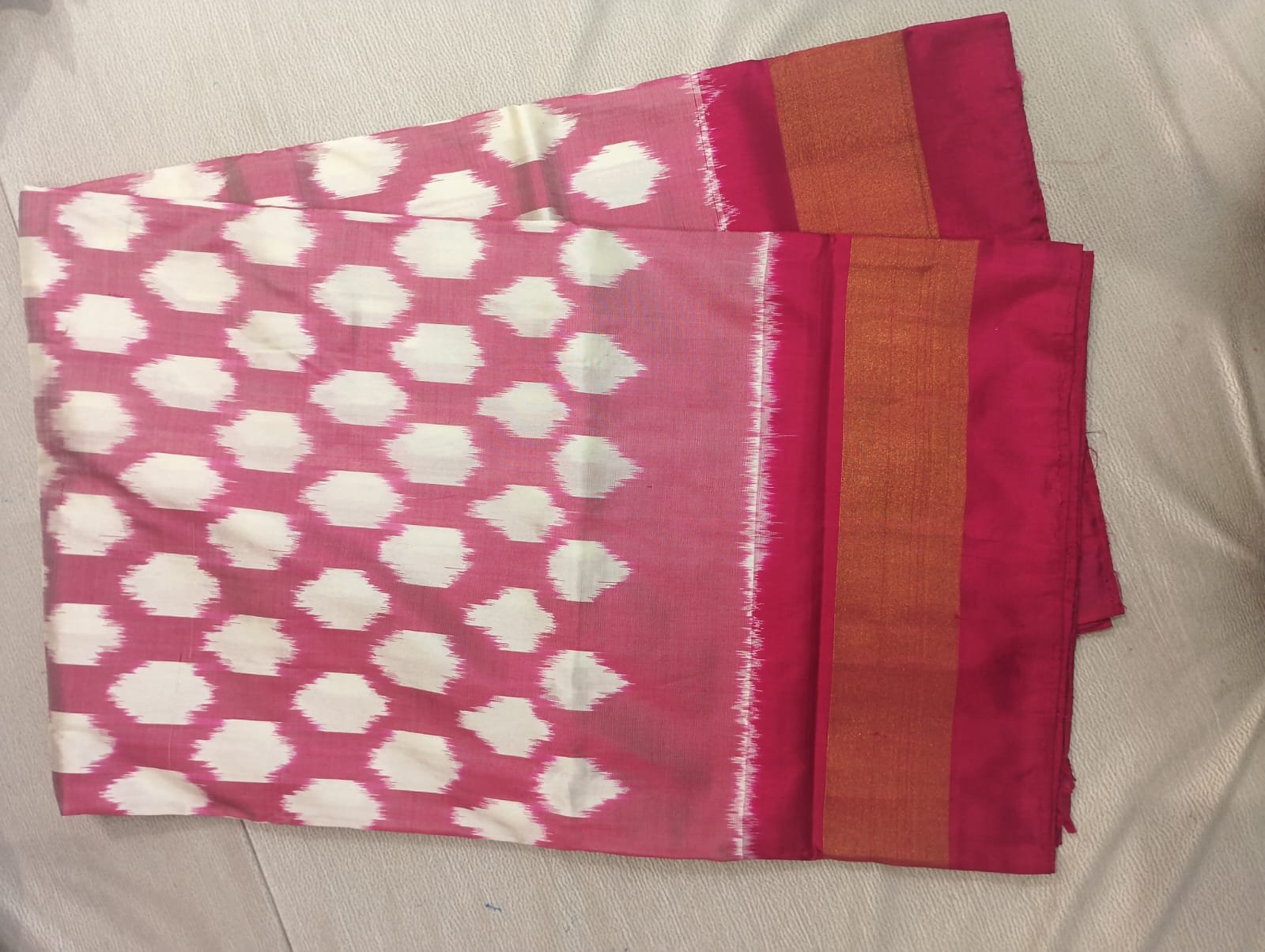 Pochampllay Ikat Pink Saree - Image 3